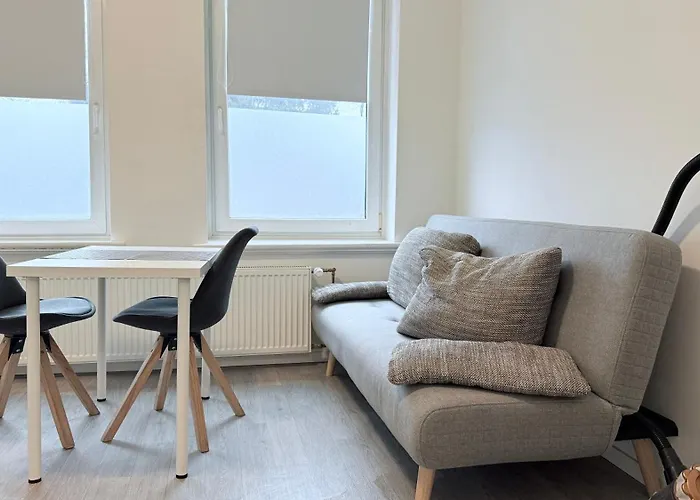 Studio-Apartments Fuer Monteure & Businessgaeste Zentral In Neumuenster