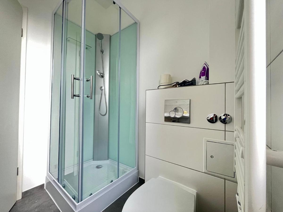 Studio-apartments Fuer Monteure & Businessgaeste Zentral In
