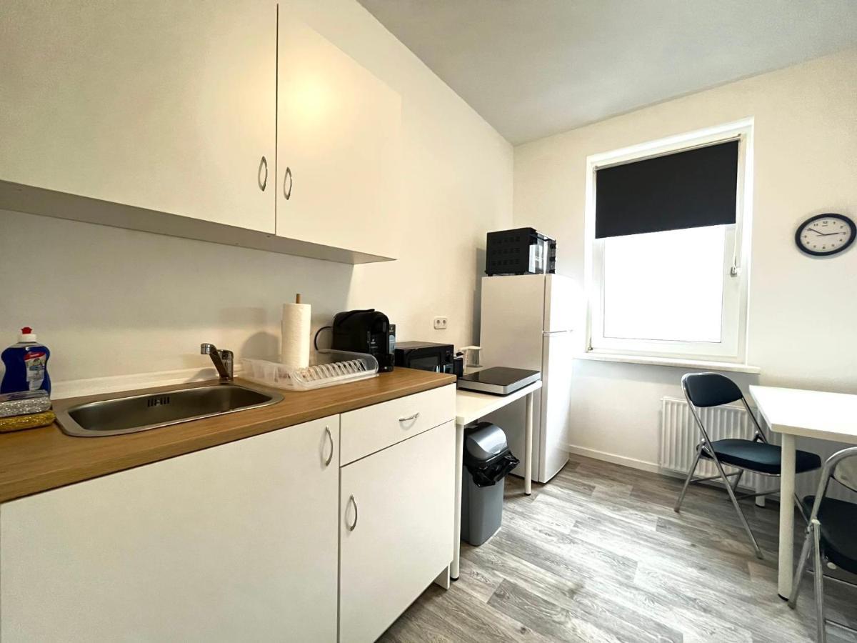 Studio-apartments Fuer Monteure & Businessgaeste Zentral In * Neumuenster