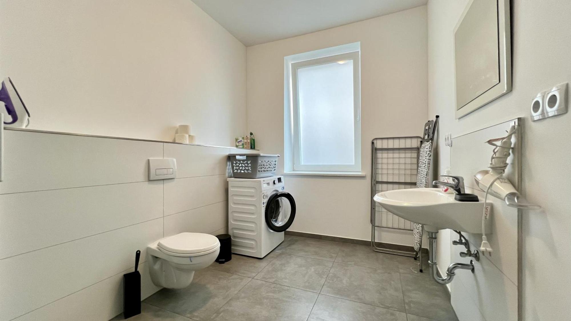 Studio-apartments Fuer Monteure & Businessgaeste Zentral In