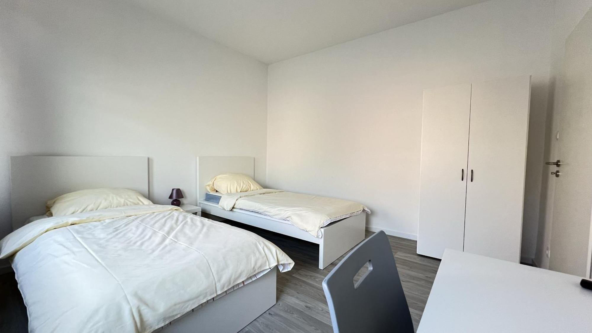 Studio-apartments Fuer Monteure & Businessgaeste Zentral In Apartment
