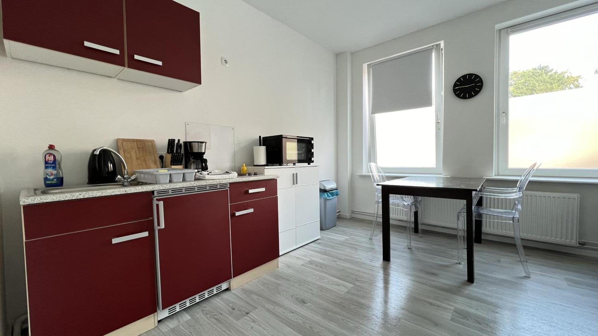 Apartment Studio-apartments Fuer Monteure & Businessgaeste Zentral In *