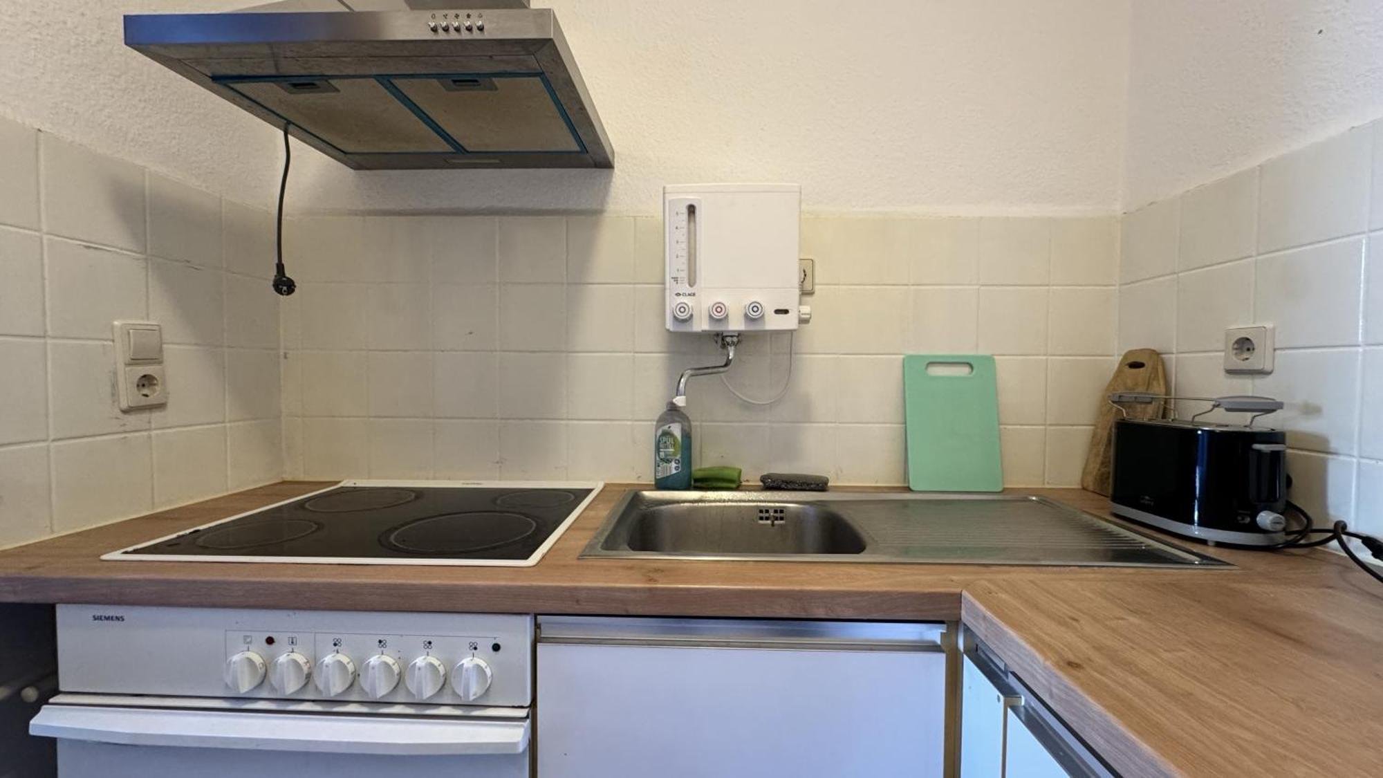 Studio-apartments Fuer Monteure & Businessgaeste Zentral In Apartment