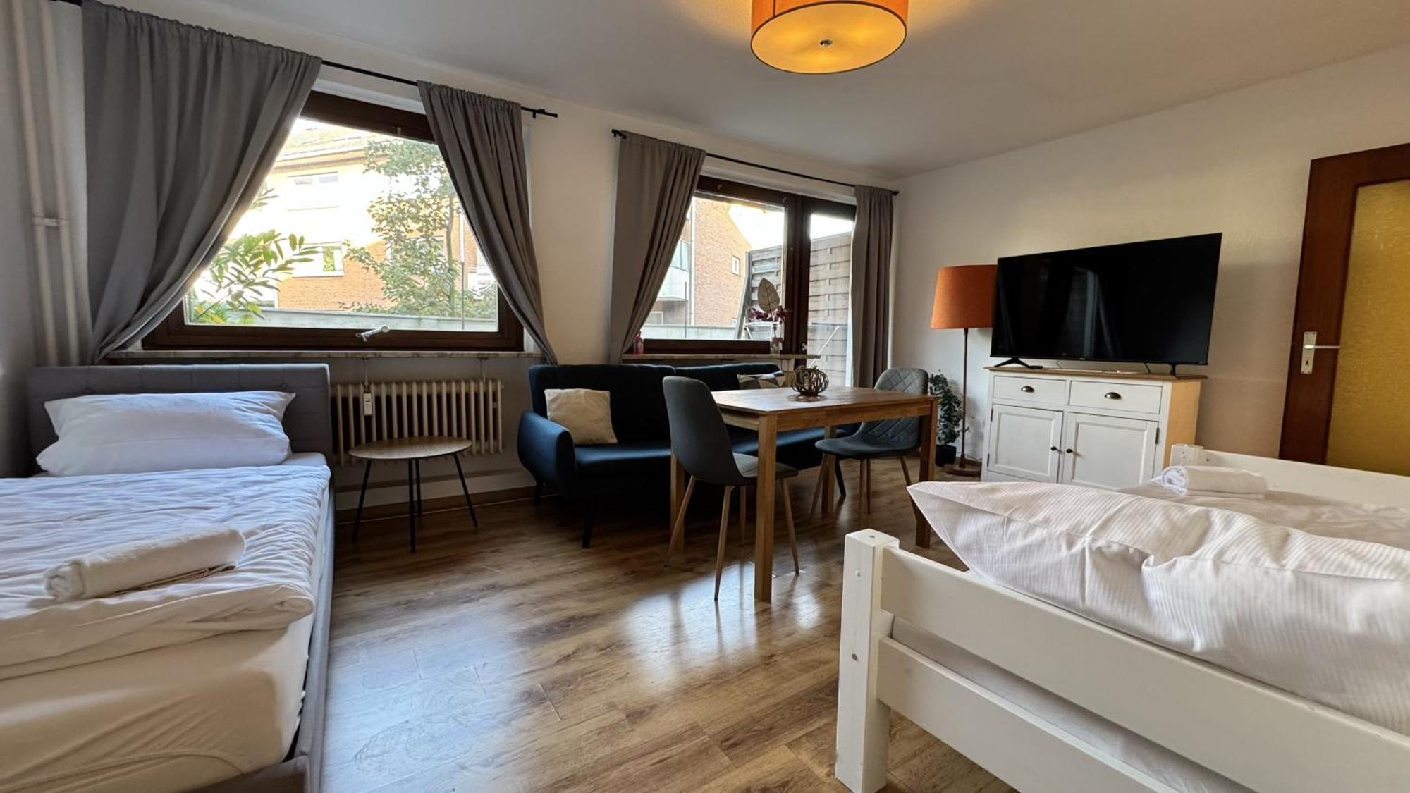 Studio-apartments Fuer Monteure & Businessgaeste Zentral In Apartment *