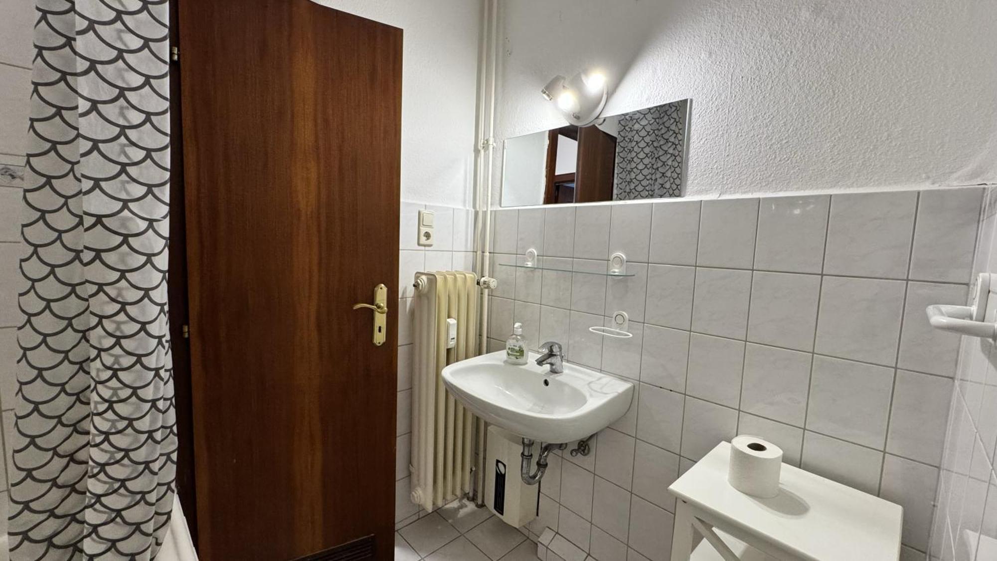 Studio-apartments Fuer Monteure & Businessgaeste Zentral In *