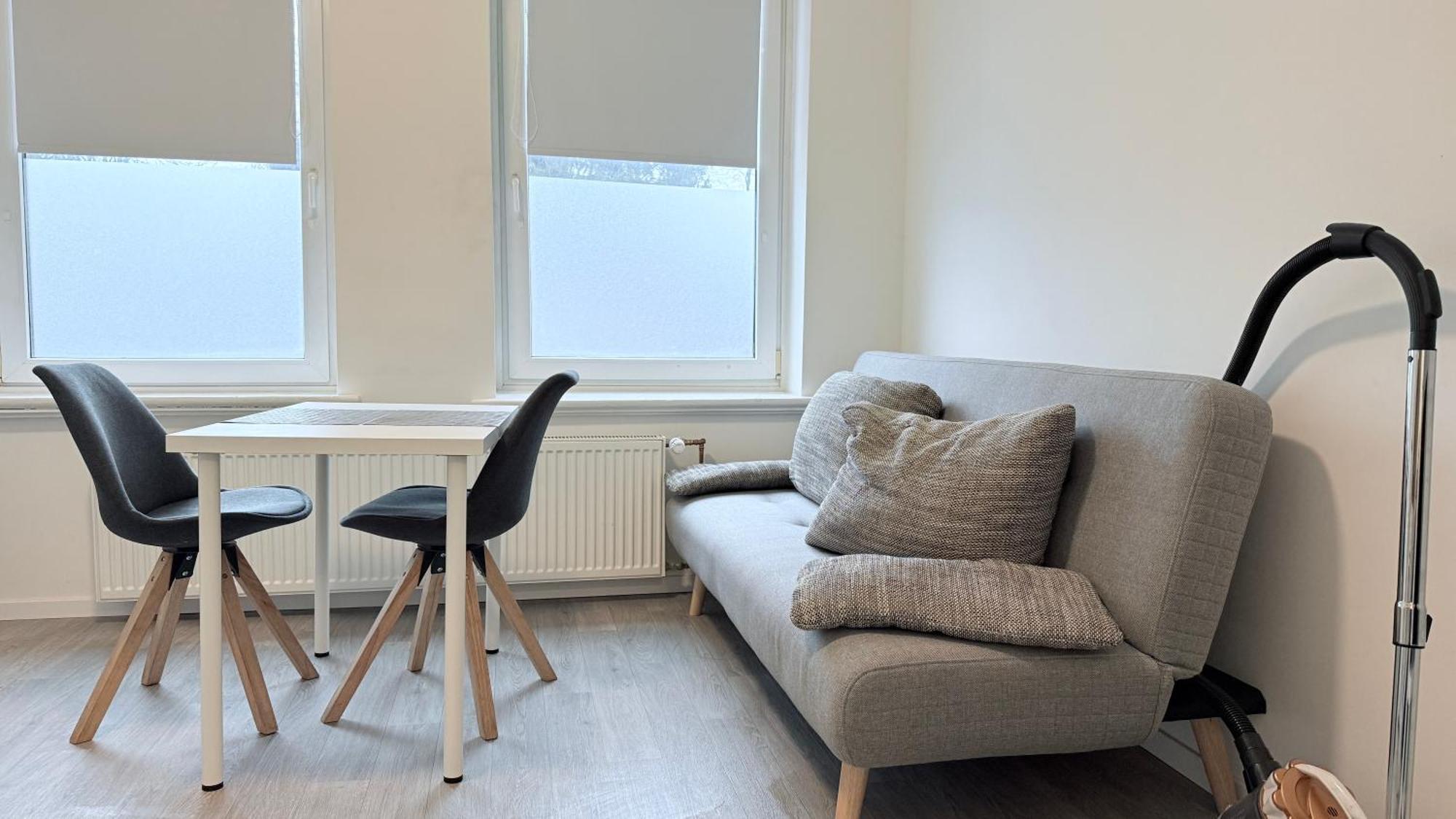 Studio-apartments Fuer Monteure & Businessgaeste Zentral In