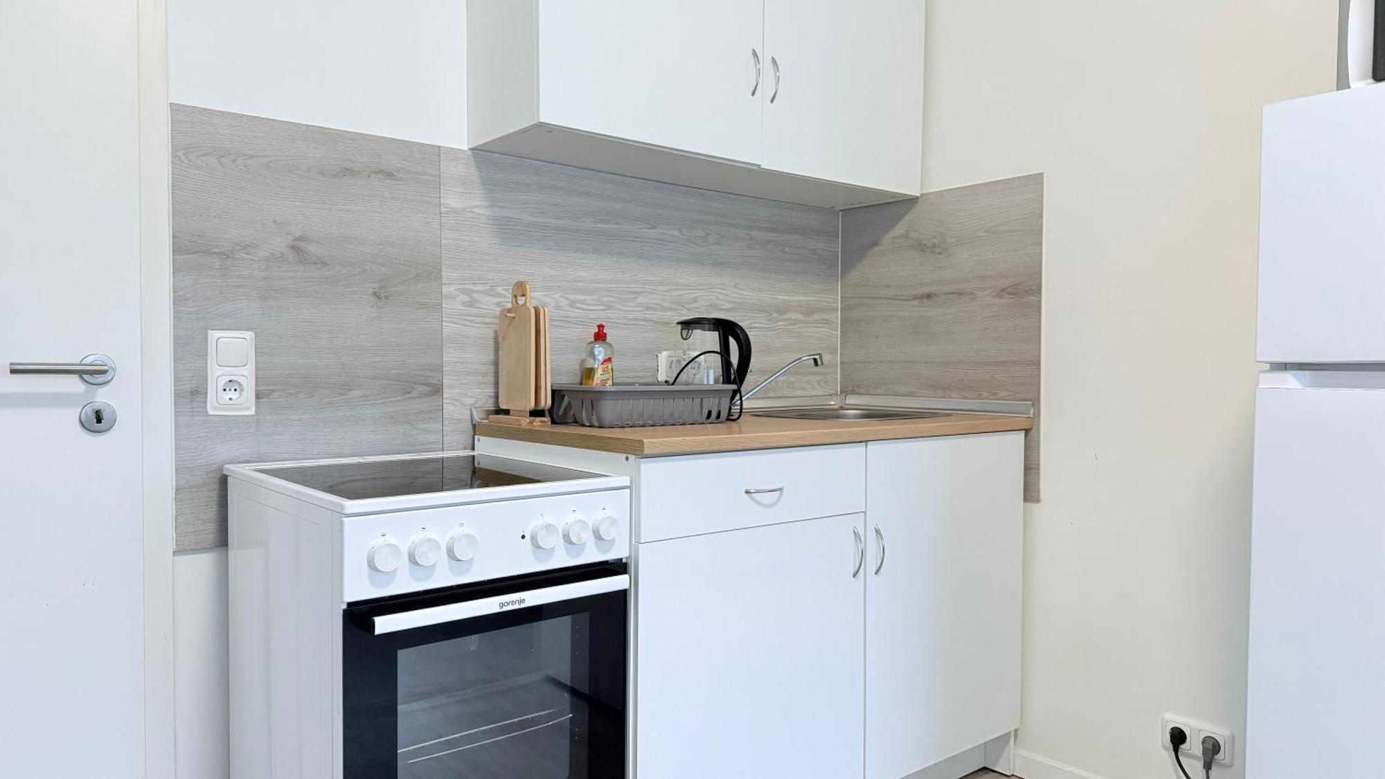 Studio-apartments Fuer Monteure & Businessgaeste Zentral In *