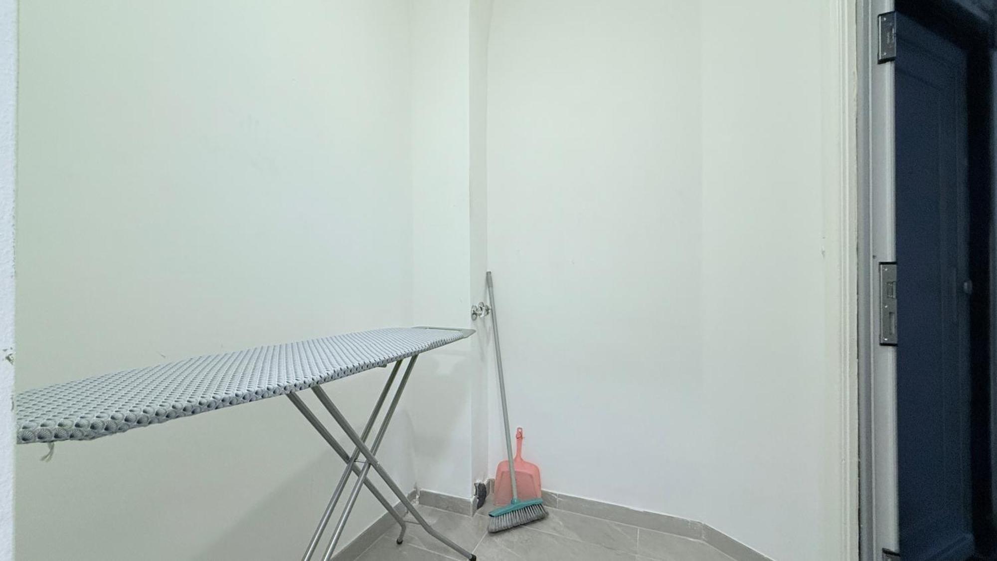 Studio-apartments Fuer Monteure & Businessgaeste Zentral In Апартаменты