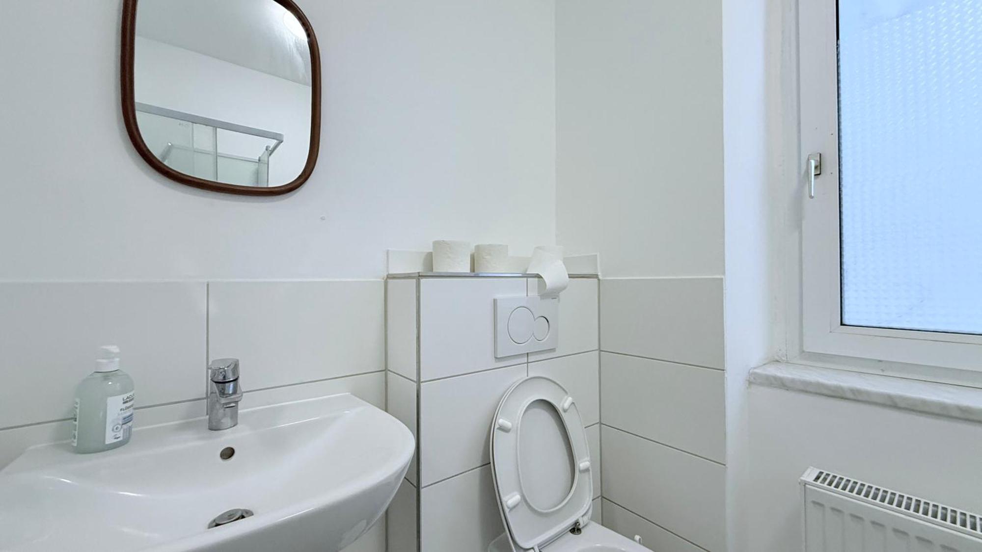 Apartment Studio-apartments Fuer Monteure & Businessgaeste Zentral In *