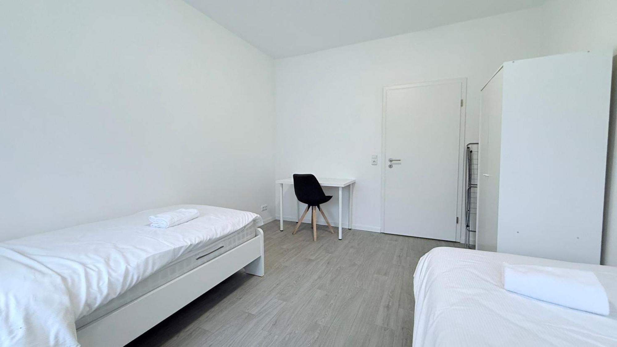 Studio-apartments Fuer Monteure & Businessgaeste Zentral In Apartment