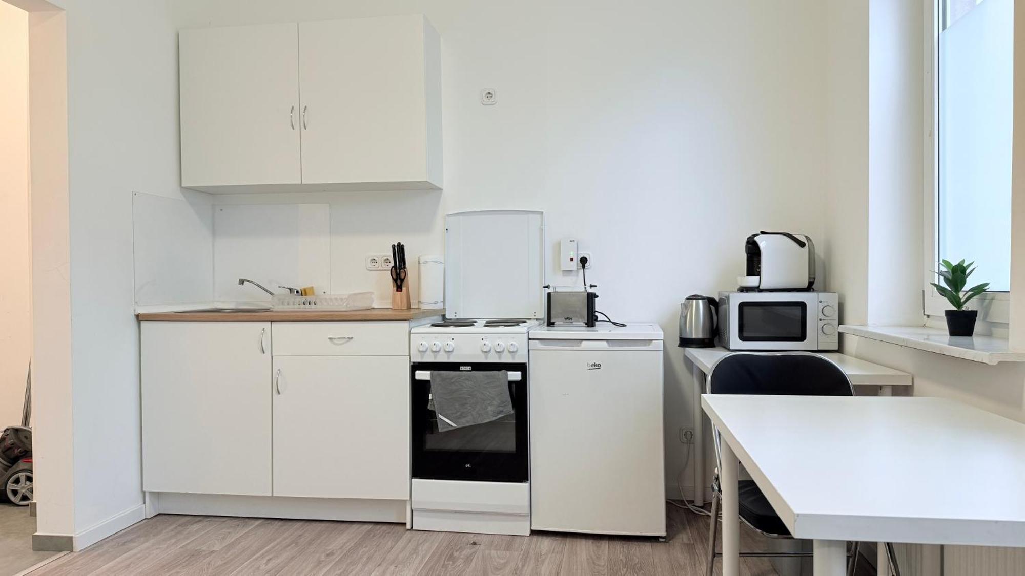 Apartment Studio-apartments Fuer Monteure & Businessgaeste Zentral In *