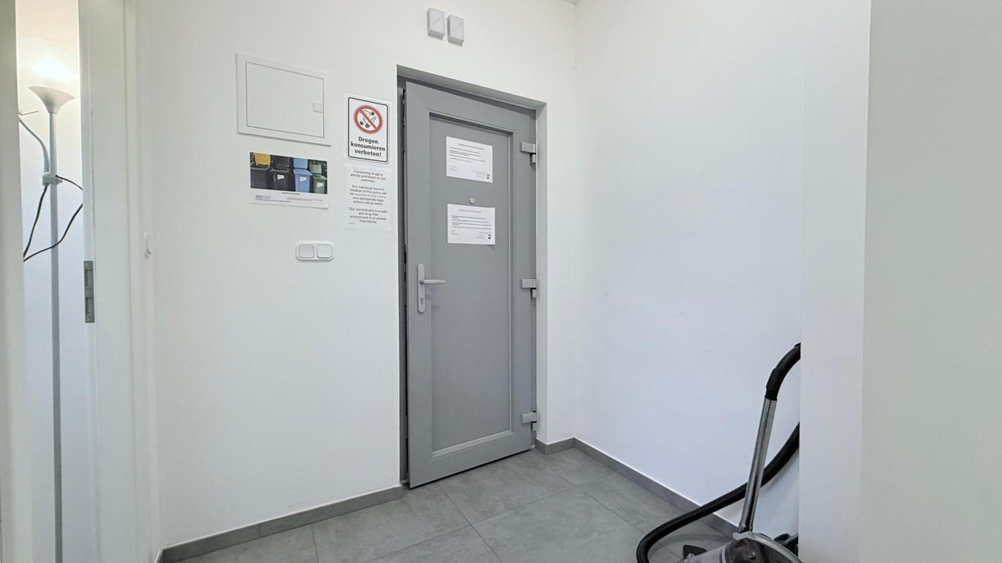 Studio-apartments Fuer Monteure & Businessgaeste Zentral In Neumuenster