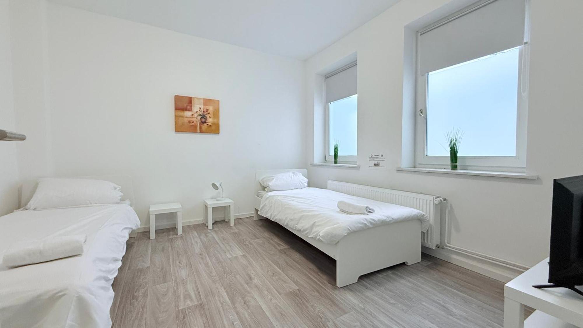 Apartment Studio-apartments Fuer Monteure & Businessgaeste Zentral In Neumuenster